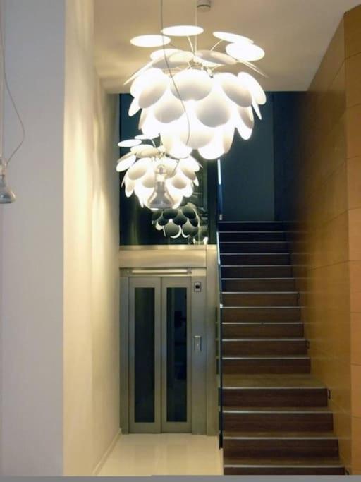 Stunning & Modern Penthouse - Rambla - City Centre Apartment Tarragona Ngoại thất bức ảnh