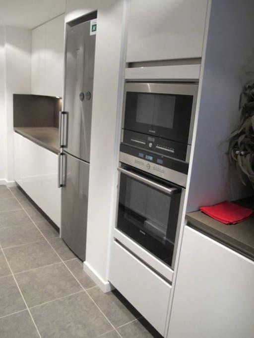 Stunning & Modern Penthouse - Rambla - City Centre Apartment Tarragona Ngoại thất bức ảnh